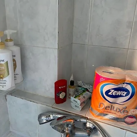 Apartment Downtown Bllok 2br, Large Patio, Ac-wifi Tirana